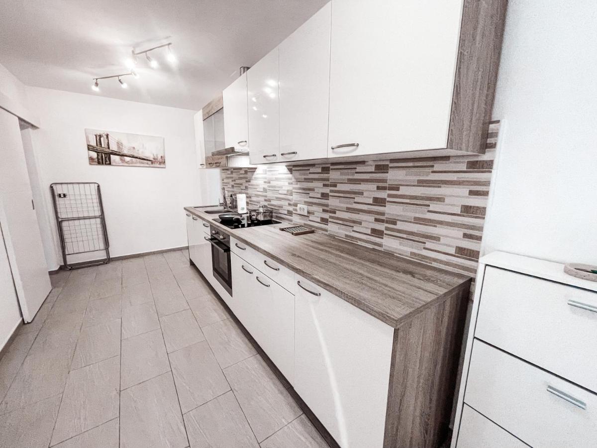 Riad Apartments Zgornje Skofije Exteriér fotografie
