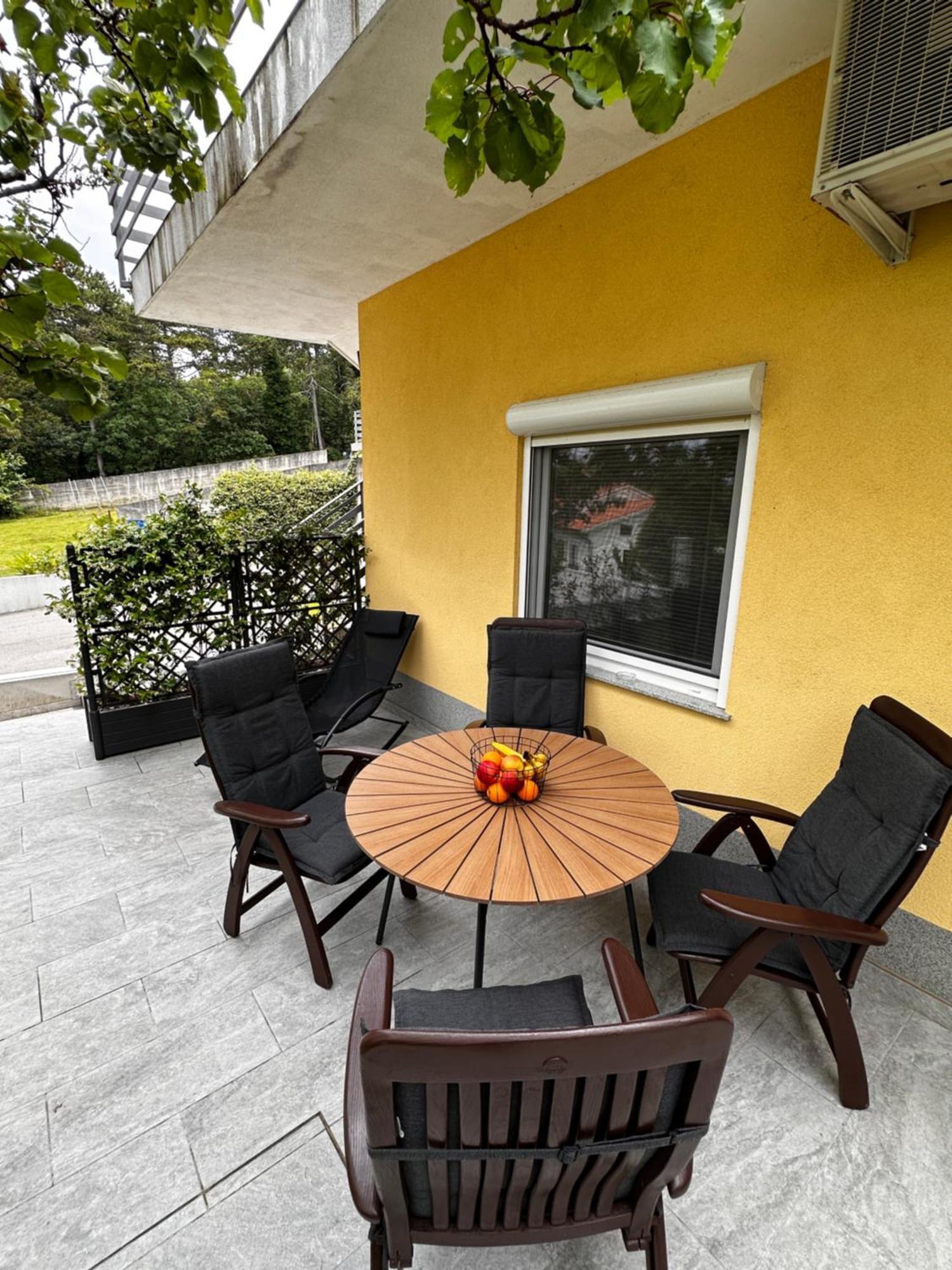 Riad Apartments Zgornje Skofije Exteriér fotografie